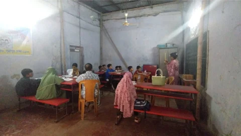 প্রাথমিকে ভর্তি পরীক্ষার বদলে ফিরতে পারে লটারি