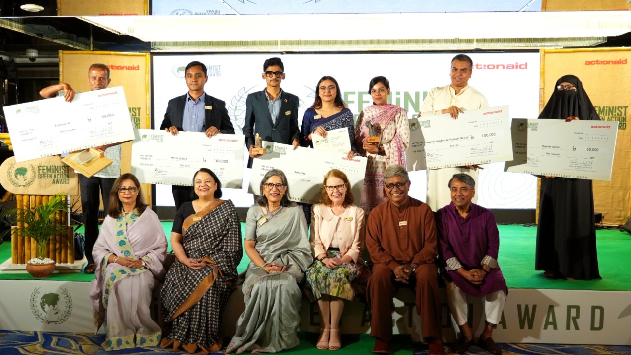 ‘ফেমিনিস্ট গ্রিন অ্যাকশন অ্যাওয়ার্ড’ পেল তিন প্রতিষ্ঠান