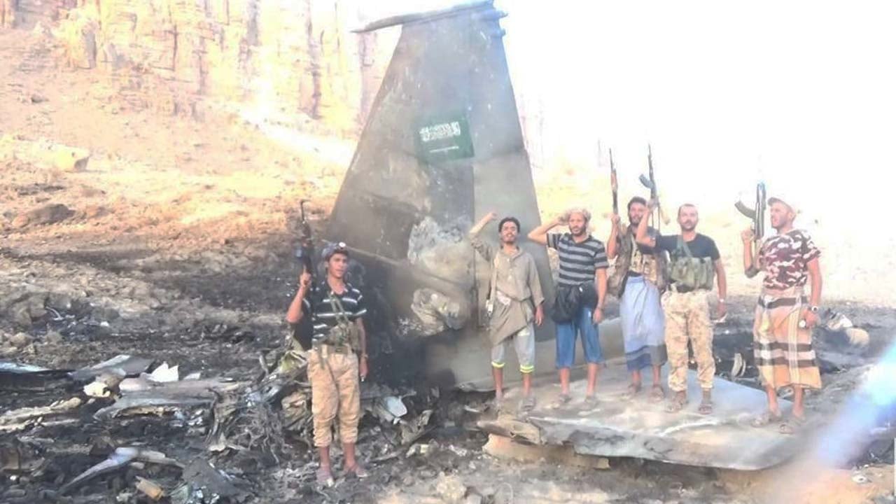 সৌদির এফ-১৫ যুদ্ধবিমান ধ্বংসের ভিডিও প্রকাশ হুতিদের