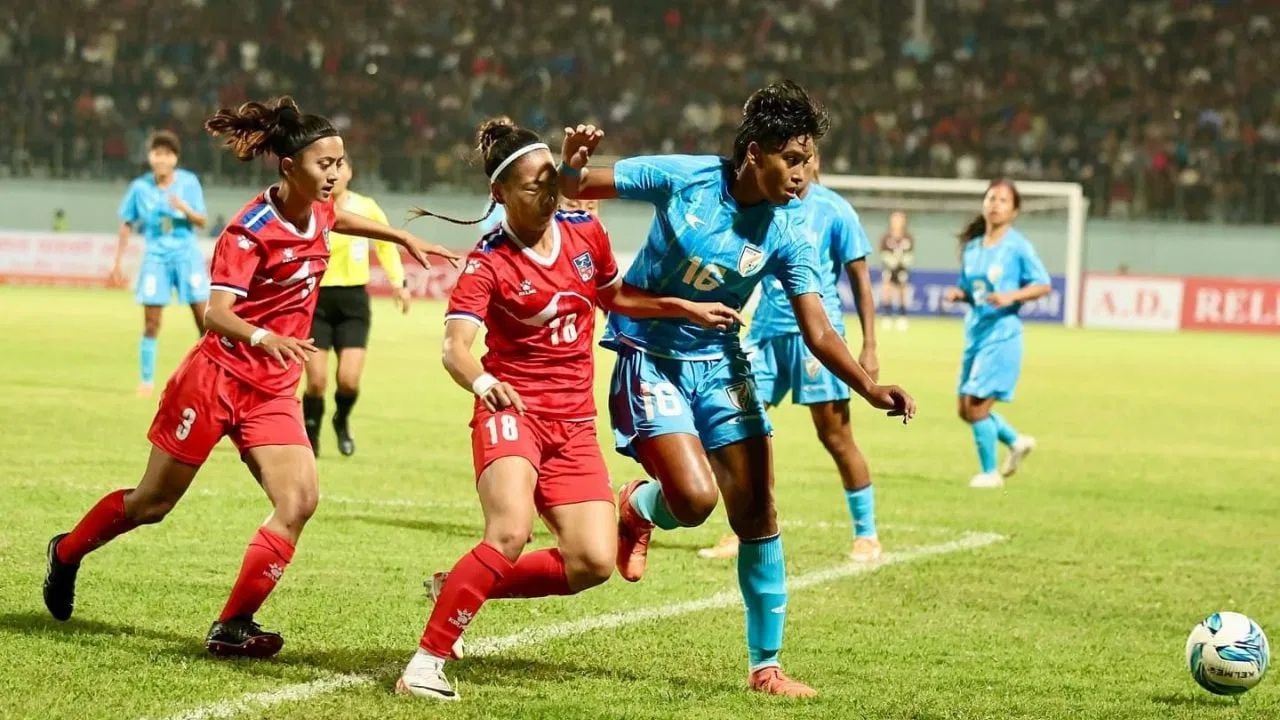 সাফ নারী চ্যাম্পিয়নশিপের ম্যাচসহ টিভিতে আজকের খেলা
