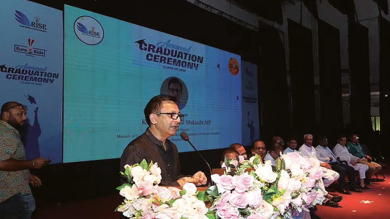 তিন ধরনের শিক্ষাব্যবস্থায় জগাখিচুড়ি পরিস্থিতি: বাণিজ্যমন্ত্রী