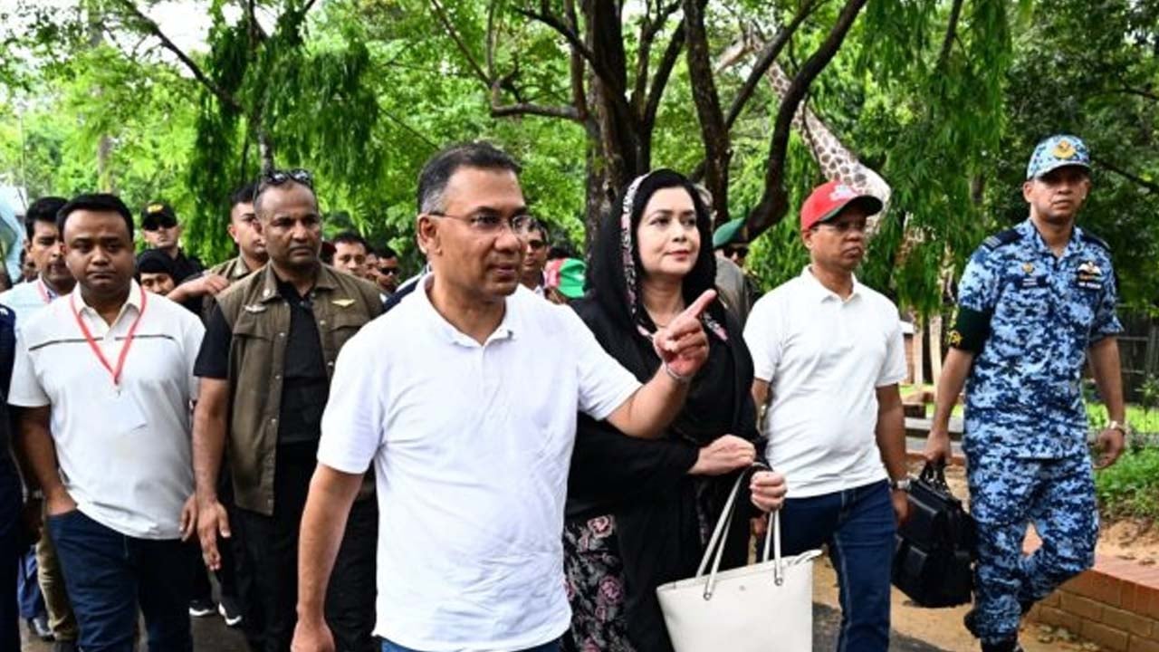 কক্সবাজার সফরে প্রধানমন্ত্রী