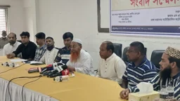 লাইসেন্স-রুট পারমিটসহ ব্যাটারিচালিত অটোরিকশা চালকদের ৭ দফা দাবি