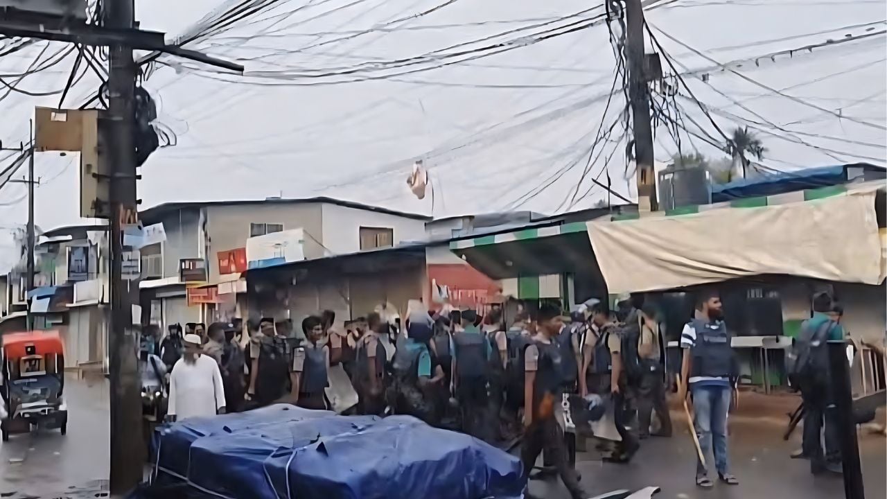 স্বেচ্ছাসেবক দলের বহিষ্কৃত নেতার হামলায় ওসিসহ ৮ পুলিশ আহত