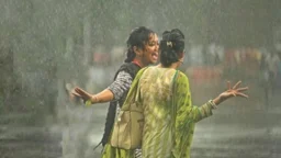 বৃষ্টিতে ভেজার উপকারিতা