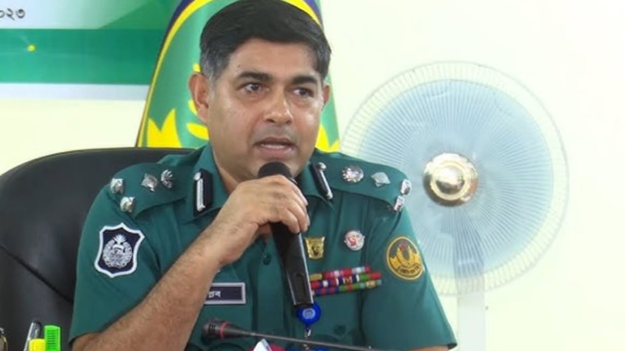 ডিআইজি বিপ্লব বিজয় বরখাস্ত