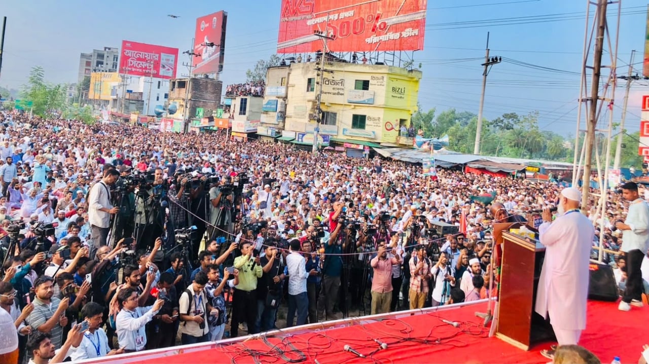 একজন অপদার্থ মানুষকে বিদ্যুৎমন্ত্রী বানিয়ে রাখা হয়েছে: জামায়াত আমির