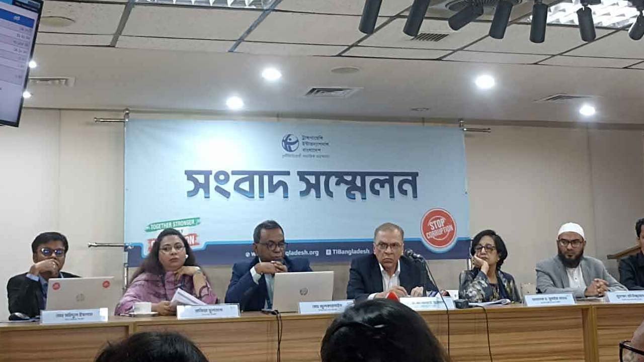 সরকারের ১০০ দিনে ৬০৫ খুন, ধর্ষণ ২০৯: টিআইবি
