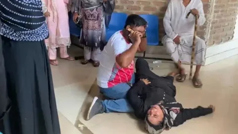 গাজীপুরে ট্রাক-অটোরিকশার সংঘর্ষ, নিহত ৩
