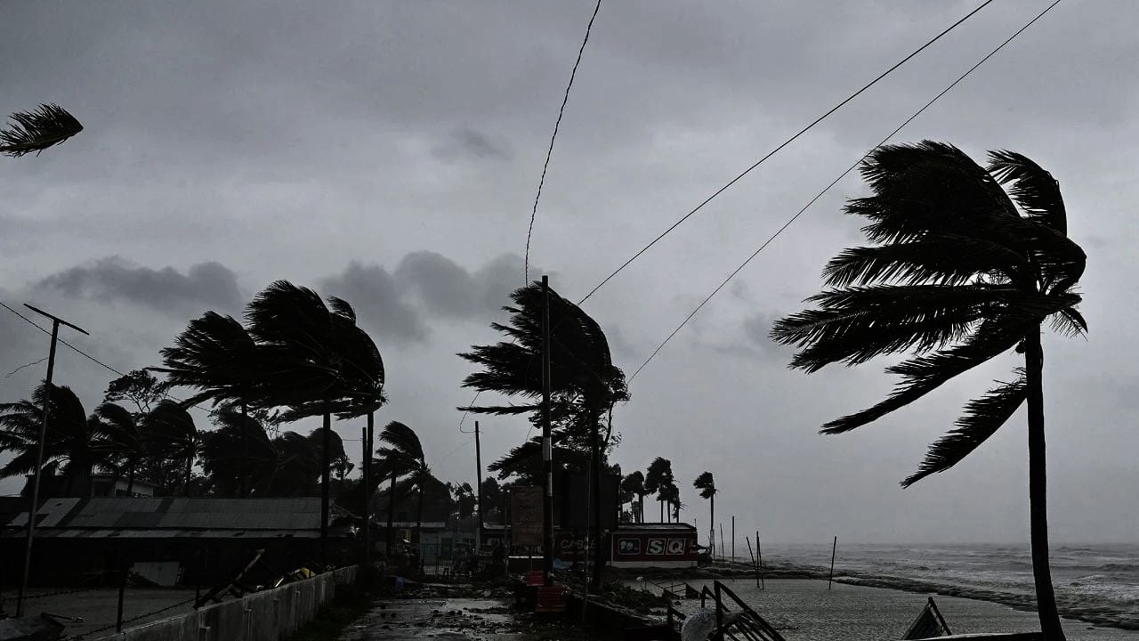 ৭ জেলায় ঝড়ের আভাস