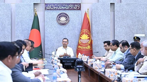 ডেঙ্গু প্রতিরোধে ৩ মাসের বিশেষ অভিযান, সবাইকে অংশ নিতে আহ্বান প্রধানমন্ত্রীর
