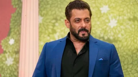 ৬০ বছর বয়সে এসে সন্তান নেওয়ার ইচ্ছা প্রকাশ সালমানের