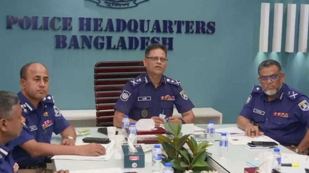 দলীয় পরিচয় বিবেচনা নয়, অপরাধী হিসেবেই ব্যবস্থা: আইজিপি