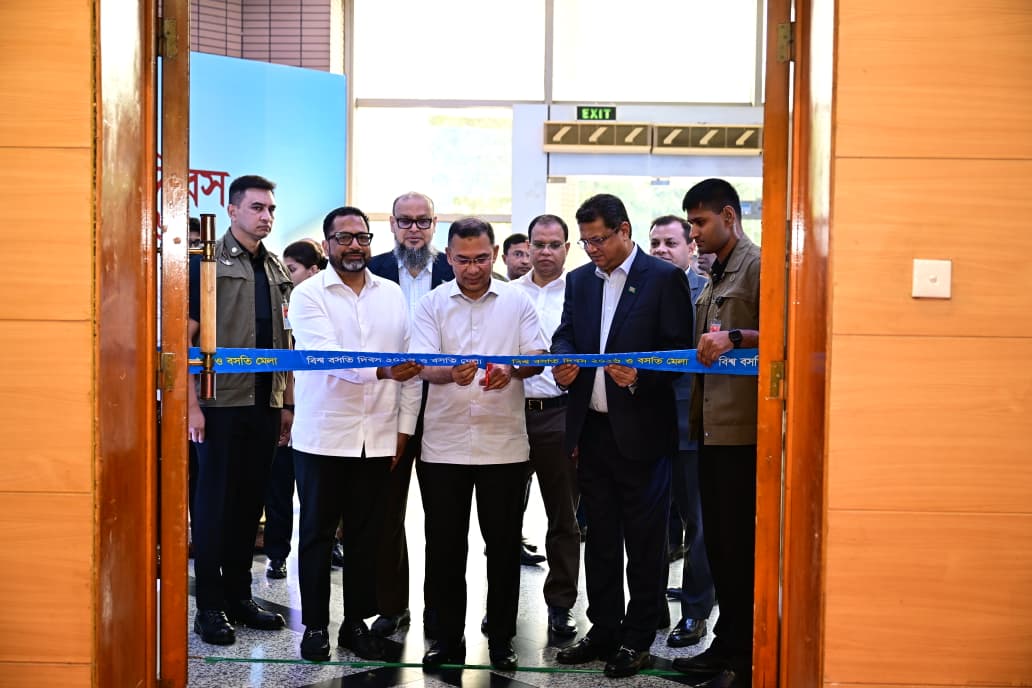 ফিতা কেটে আবাসন মেলার উদ্বোধন করেন প্রধানমন্ত্রী