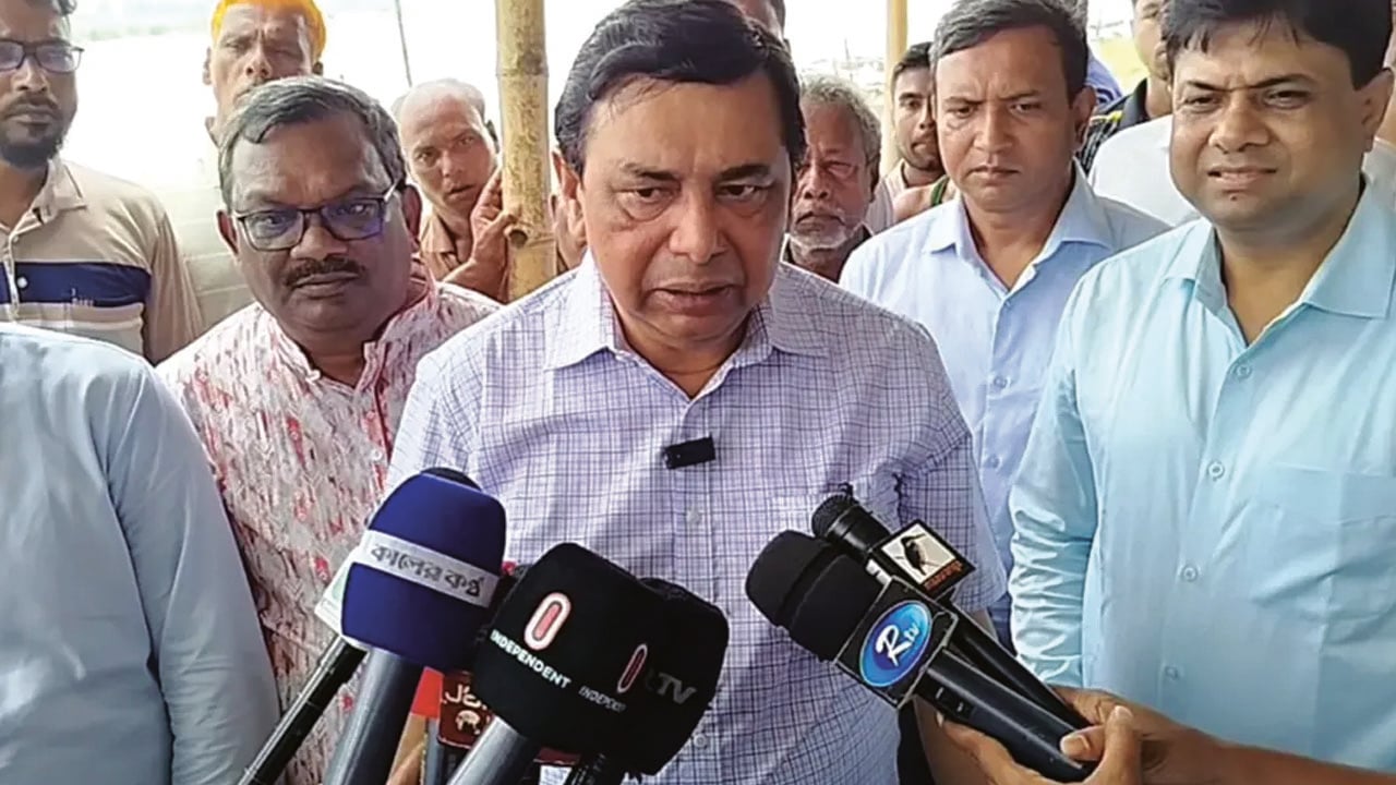 মোগলহাট স্থলবন্দর চালু করতে চায় সরকার