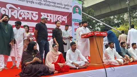 শাহবাগে এনসিপির গণবিক্ষোভ