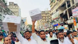 চাঁদাবাজির প্রতিবাদে হাসনাত-পাটওয়ারীর ‘গণভিক্ষা’