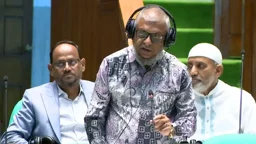 মালয়েশিয়ায় কর্মী পাঠানোর পথ শিগগিরই উন্মুক্ত হবে: প্রবাসী কল্যাণমন্ত্রী