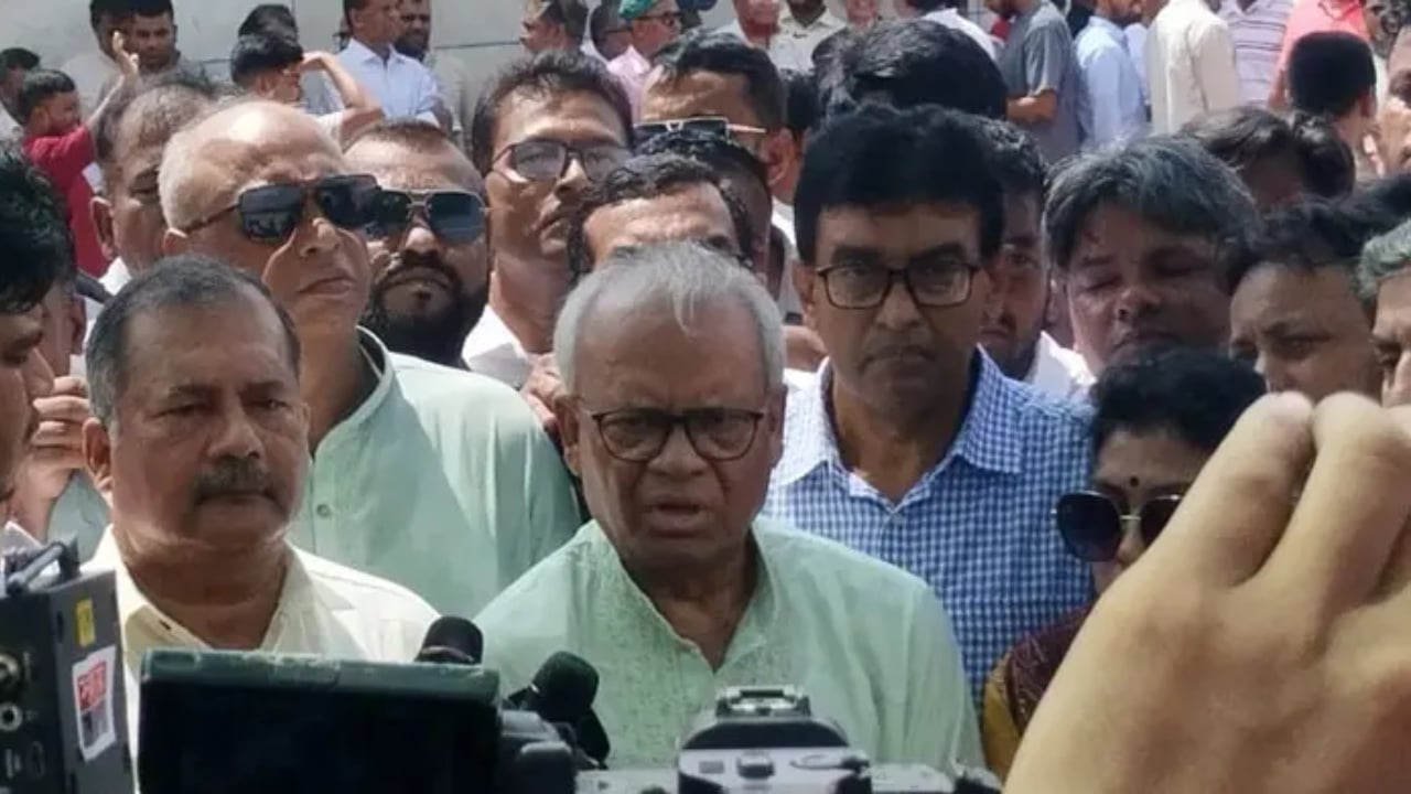 সরকারের প্রতিটি কাজের জবাবদিহিতা থাকবে: রিজভী