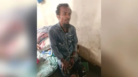 আদাবরে মেয়েকে ধর্ষণের অভিযোগে বাবা আটক
