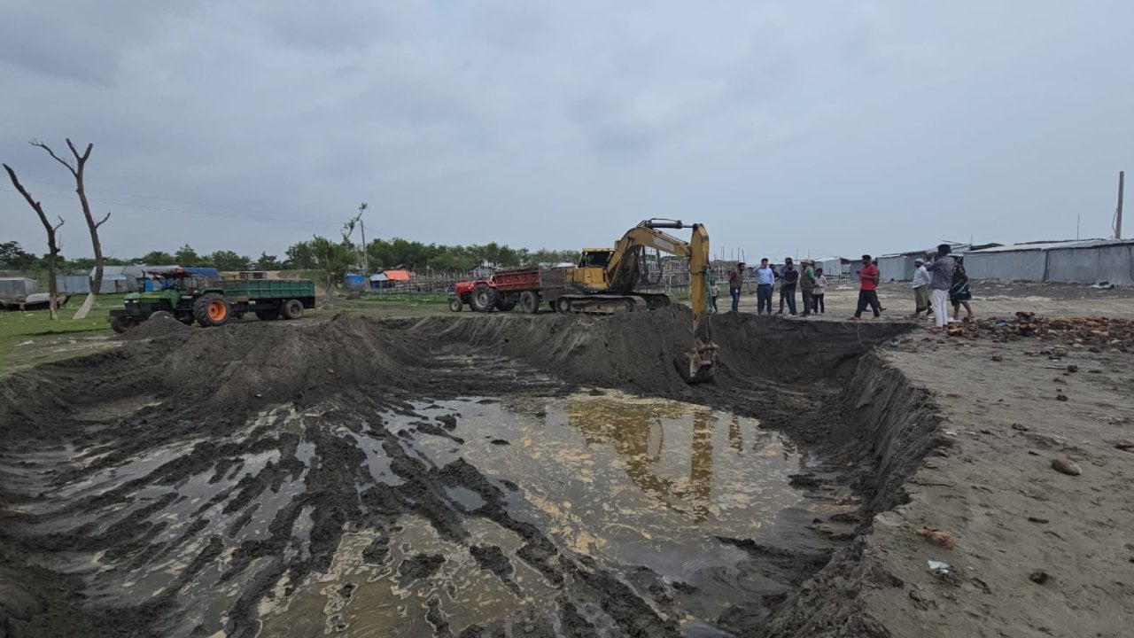 কুয়াকাটা সমুদ্র সৈকতে থেকে বালু উত্তোলনের দায়ে একজনের কারাদণ্ড