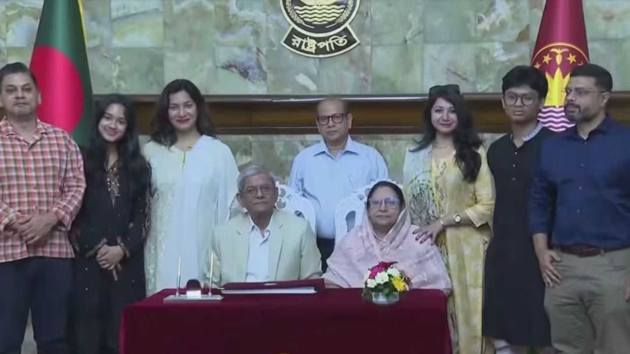 সপরিবারে বঙ্গভবনে রাষ্ট্রপতি