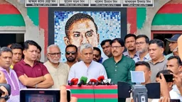 ‘আগামী গ্রীষ্মের আগেই ৩-৪ হাজার মেগাওয়াট সৌর বিদ্যুৎ উৎপাদনের লক্ষ্য সরকারের’