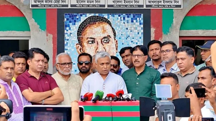 ‘আগামী গ্রীষ্মের আগেই ৩-৪ হাজার মেগাওয়াট সৌর বিদ্যুৎ উৎপাদনের লক্ষ্য সরকারের’
