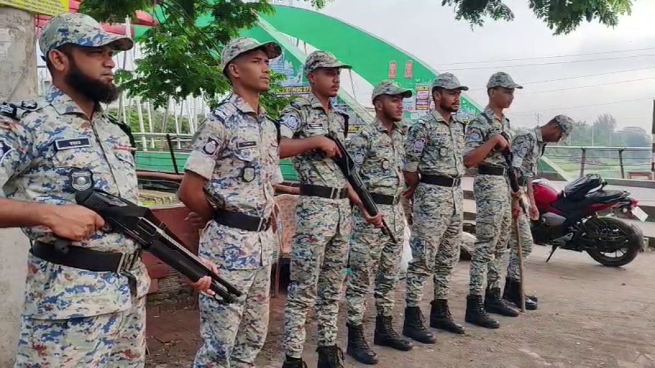আ.লীগের প্রতিষ্ঠাবার্ষিকী ঘিরে গোপালগঞ্জে নিরাপত্তা জোরদার, আটক ৬