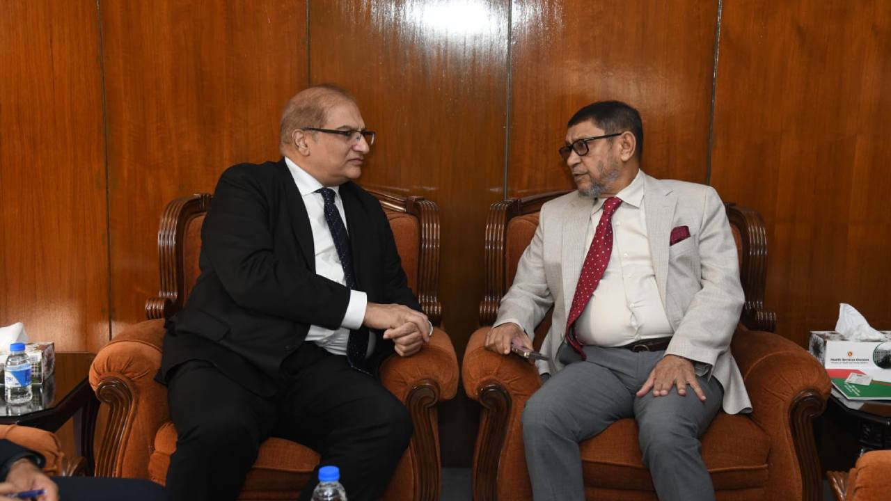 পাকিস্তানে ভ্যাকসিন-ক্যান্সারের ওষুধ রপ্তানি বাড়াতে চায় বাংলাদেশ