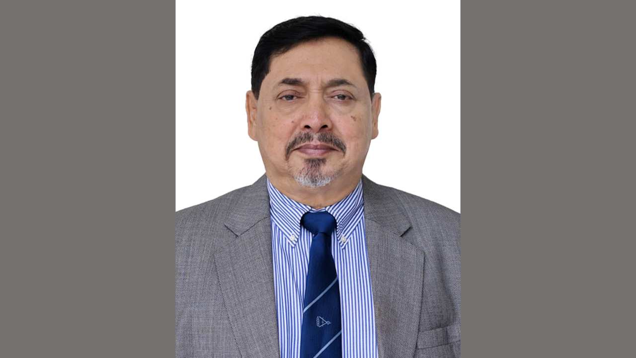 মন্ত্রিপরিষদ সচিব পদে নাসিমুল গণির চুক্তির মেয়াদ বাড়লো