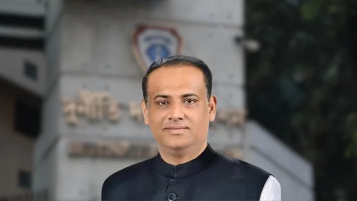 কর্মচারীকে ব্যবসায়ী সাজিয়ে ৬৪ কোটি টাকা আত্মসাৎ, জাবেদসহ ১৫ জনের বিরুদ্ধে মামলা
