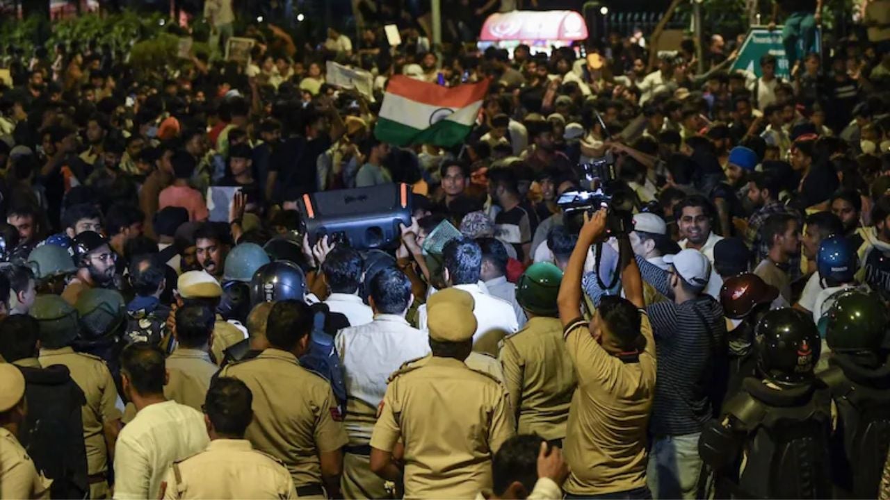 বিক্ষোভকারীদের ওপর নজরদারিতে ‘ফেসিয়াল রিকগনিশন’ ক্যামেরা বসালো মোদি সরকার