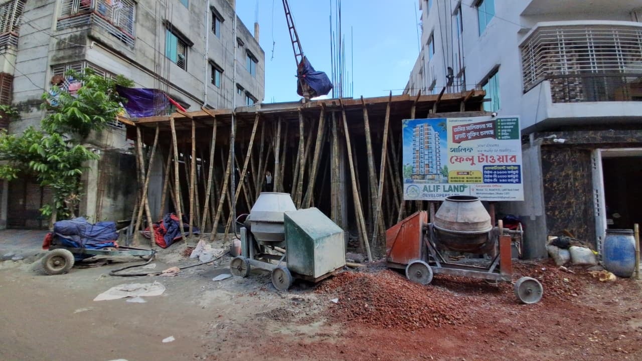 মোহাম্মদপুরের বসিলায় চাঁদা দাবি, ৫ ঘণ্টা নির্মাণকাজ বন্ধ