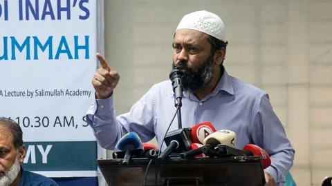 ভাষা শহীদদের বাঙালিরাই গুলি করেছিল: খোমেনী ইহসান