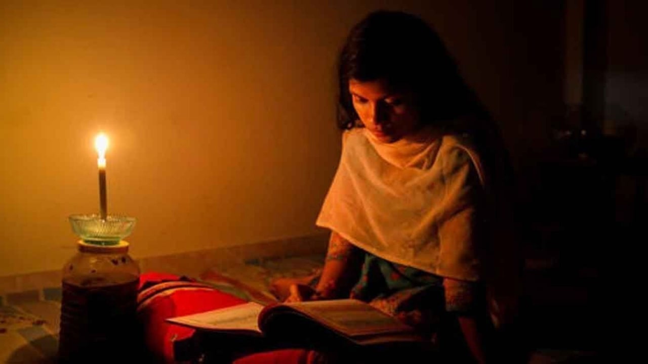 দুপুর থেকে বিদ্যুৎহীন রাজধানীর একাংশ, নেপথ্যে কী?