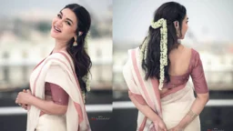 সাদা শাড়ি, চুলে বেলি ফুল– জয়ার মায়াবী সাজে মুগ্ধ ভক্তরা