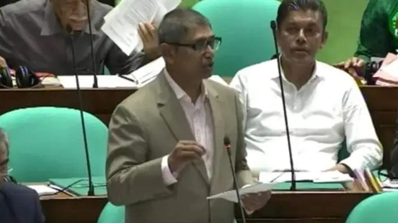 ‘জুলাই যোদ্ধাদের নিয়ে সরকারের দীর্ঘমেয়াদি পরিকল্পনা রয়েছে’