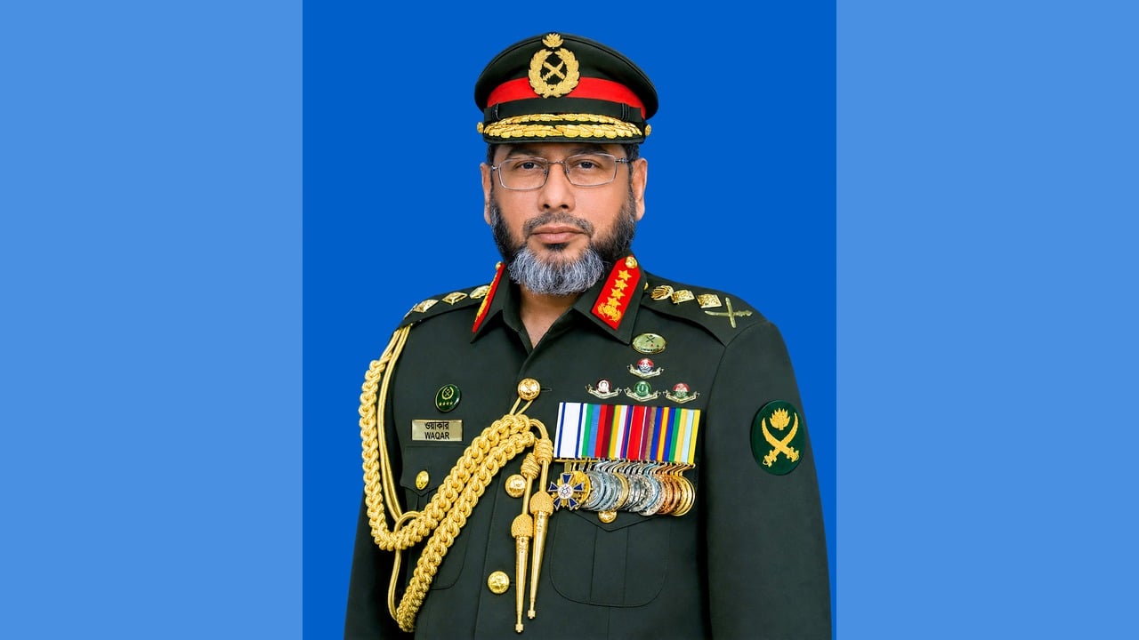 অস্ট্রেলিয়া ও যুক্তরাষ্ট্র সফর শেষে দেশে ফিরেছেন সেনাপ্রধান