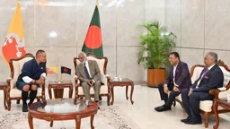 সার্ক পুনরুজ্জীবনে ভুটানের সহযোগিতা চেয়েছে বাংলাদেশ