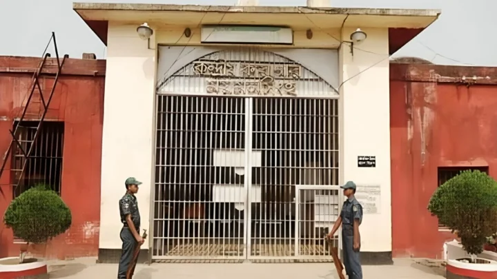 ৫ প্রকৌশলীর গাফিলতিতে এক যুগ ধরে ধুঁকছে ময়মনসিংহ কারাগার প্রকল্প  