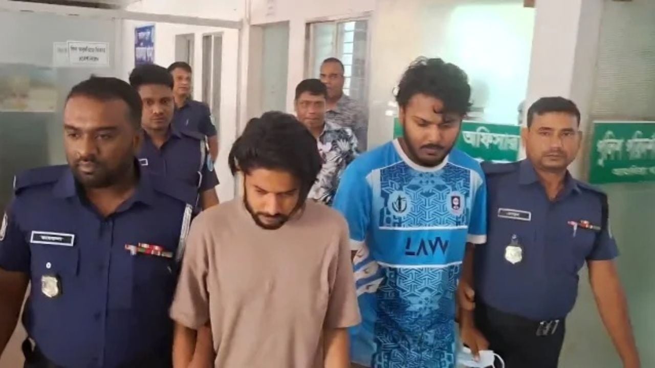 স্কুলছাত্রী অপহরণের ঘটনায় এনসিপি নেতাসহ গ্রেপ্তার ২