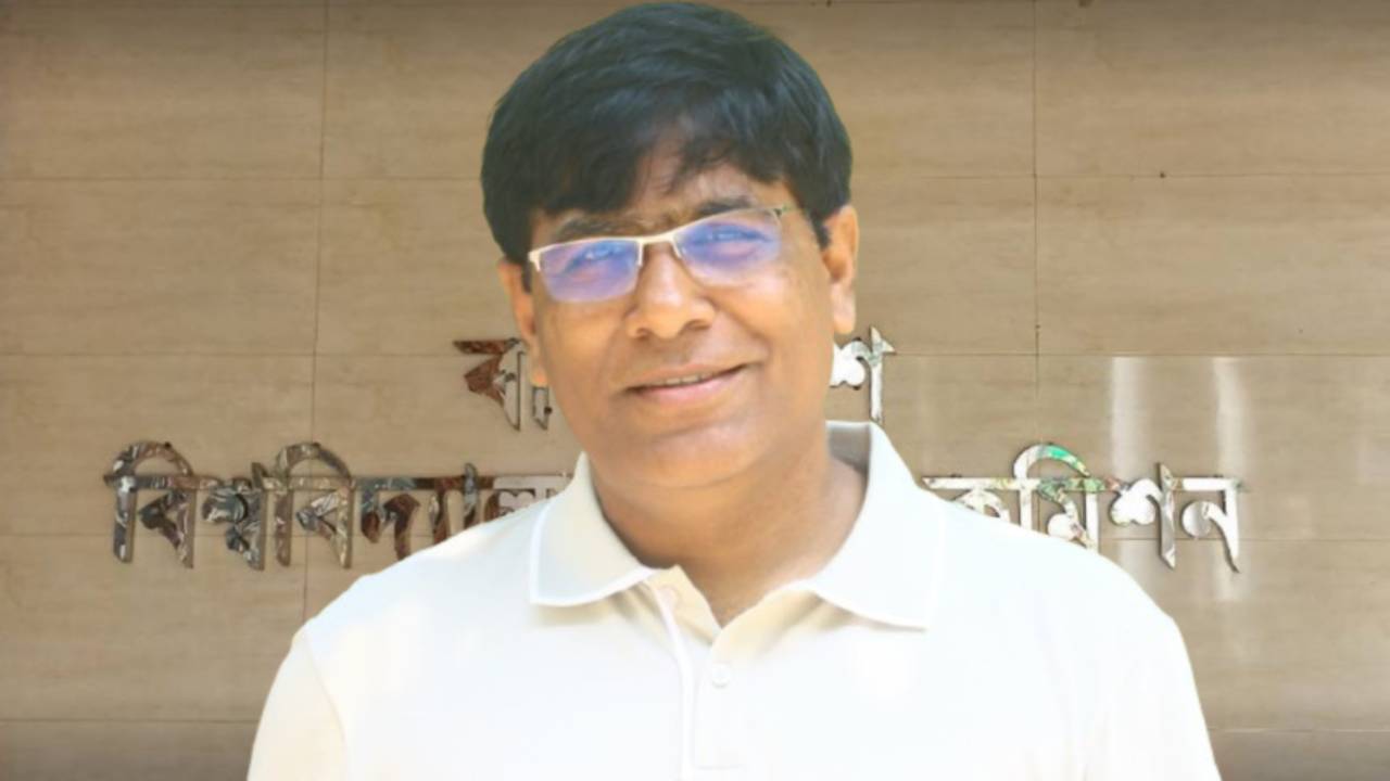 যোগ্যতা ছাড়াই নিয়োগ, বেরোবিতে সেই শিক্ষক এখন ডিন