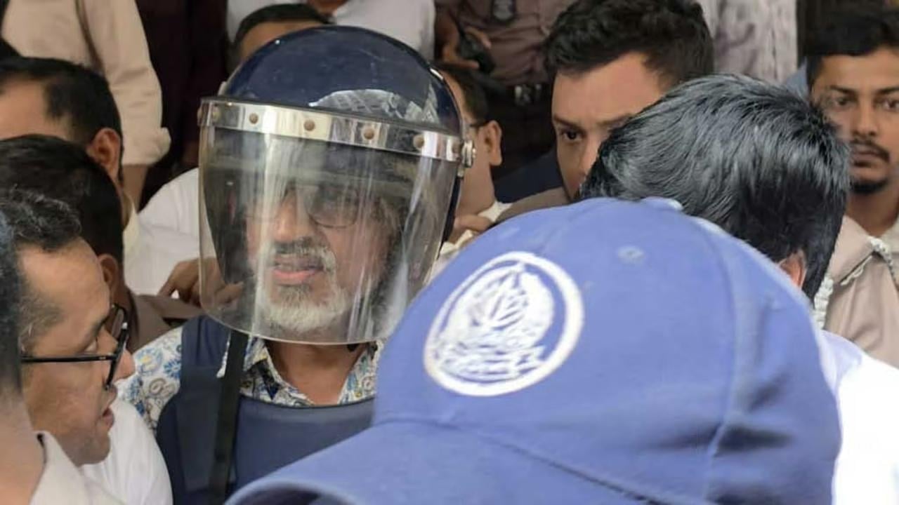 ৪ দিনের রিমান্ডে সাবেক এমপি রুহী
