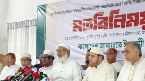 আমি ইন্টারভিউতে যা বলি, তা ফটোকার্ডে আসে না: জামায়াত আমির