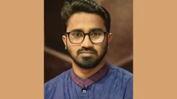 একটি দলের প্রধান নেতা প্রকাশ্যে চুমু দেওয়ার সংস্কৃতি চালু করেছেন: রাশেদ খাঁন