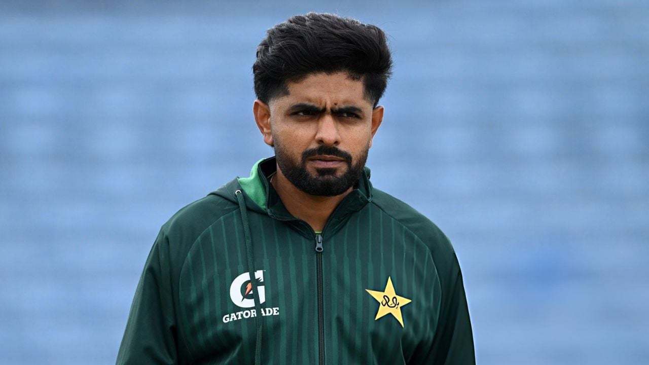 ইংল্যান্ডের বিপক্ষে প্রথম টেস্টে নেই বাবর