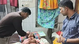 বখাটের হামলায় ভাঙল দাঁত, হাসপাতালে কাতরাচ্ছে সেই স্কুলছাত্রী