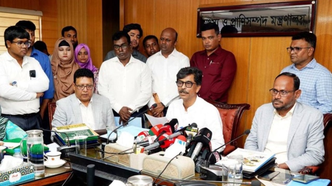খামারি পর্যায়ে পৌঁছাবে বিএলআরআইয়ের এভিয়ান ফ্লু ও গোটপক্স ভ্যাকসিন