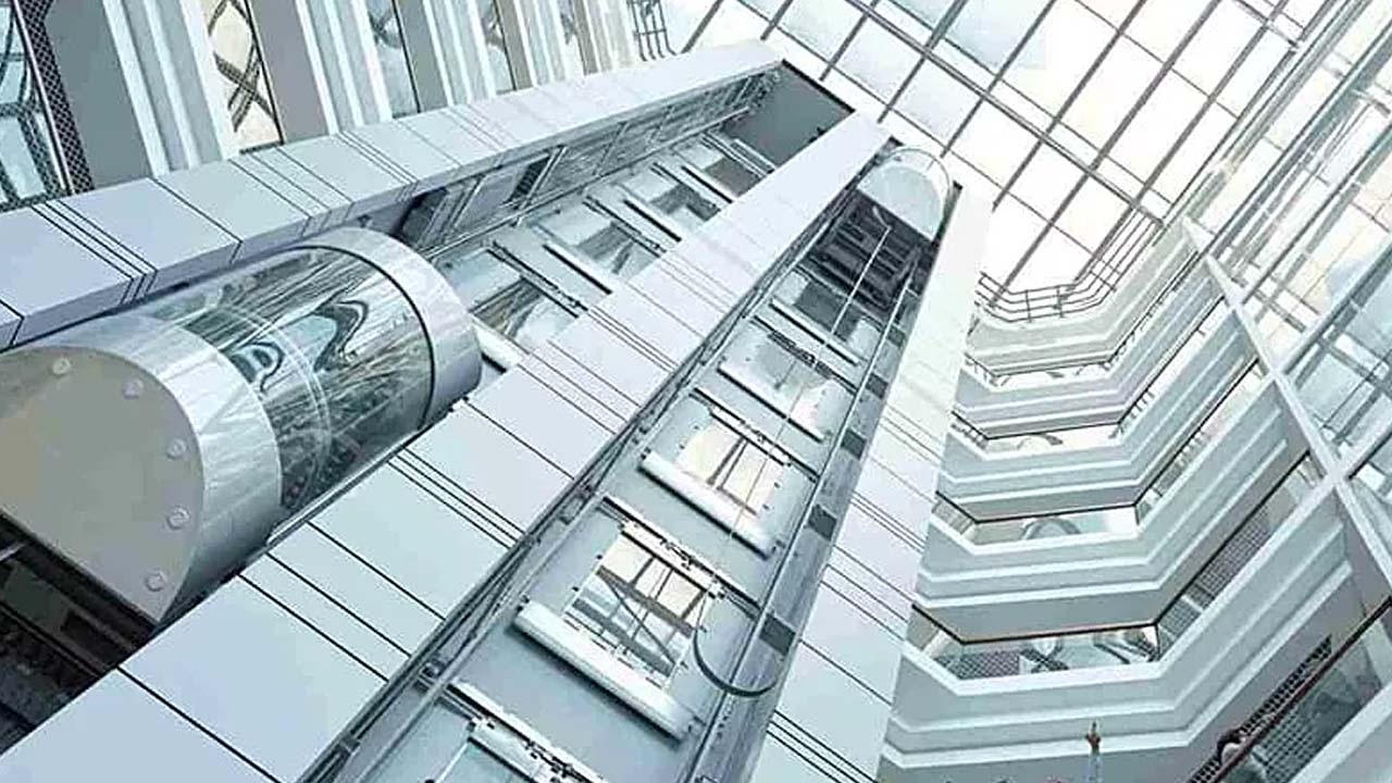 লিফটে উঠলে কেন ভারী বা হালকা লাগে 1